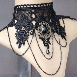 Black Pendant Link Chain Collar Lace Necklace